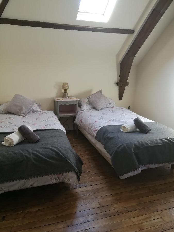 Central Brittany B And B Rohan Bagian luar foto